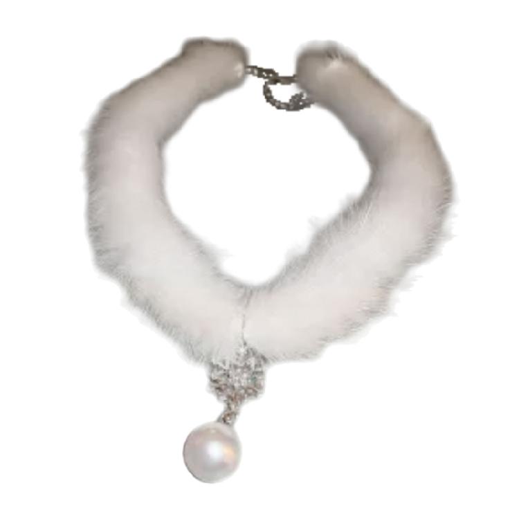 

Snowflake Pearls Necklace Feather Accented Comfort Fit Fashion Clavicle Chain Collar Accessory for Women белый