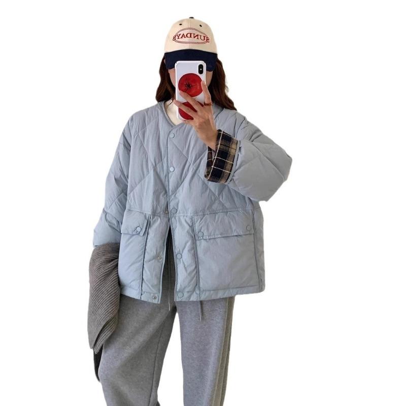 Crew neck sleeves plaid splicing down jacket women's light and thin short diamond small loose white duck down jacket