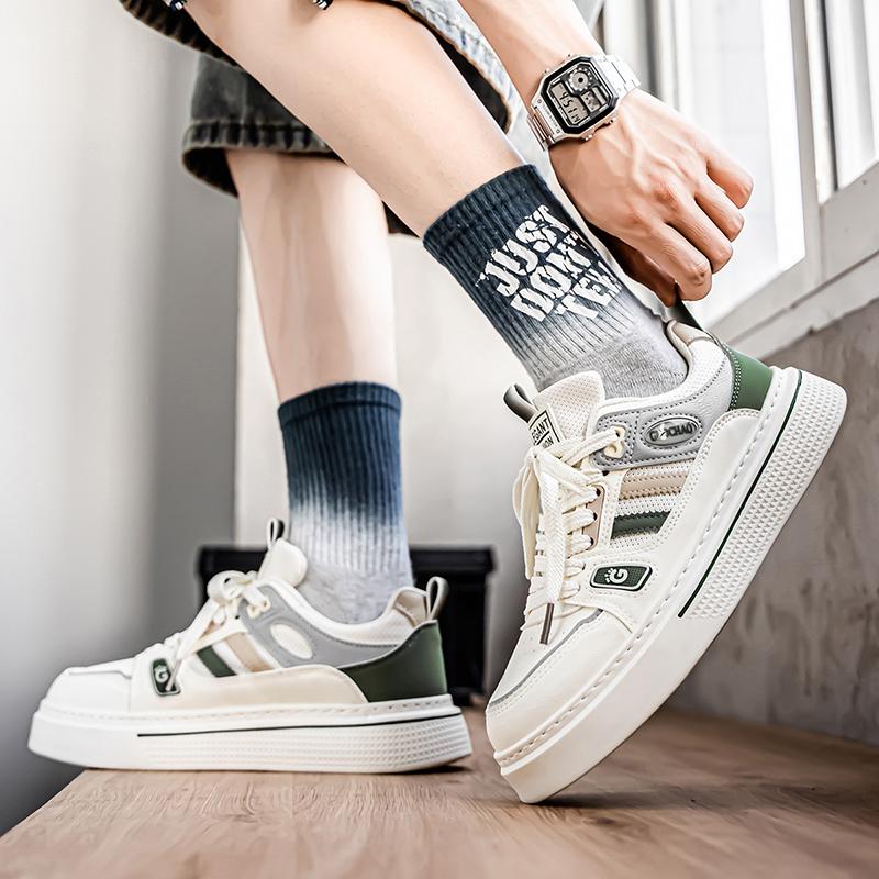 Men's Fashion Casual Low Top Skateboarding Shoes Boys Comfortable Sneakers Male Students Trending Soft Sole Classic Breathable Gym Non-slip