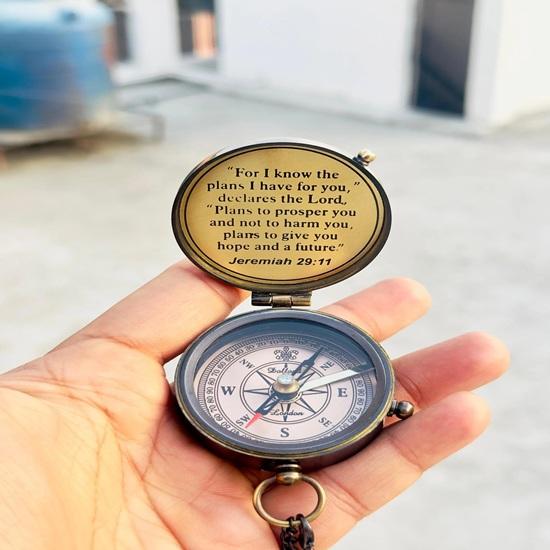 5.08 Cm Brass Engraved Compass with Leather Case Gift for Traveler, Christmas Gift Compass, Anniversary, Gift for Him, Gift for My Son