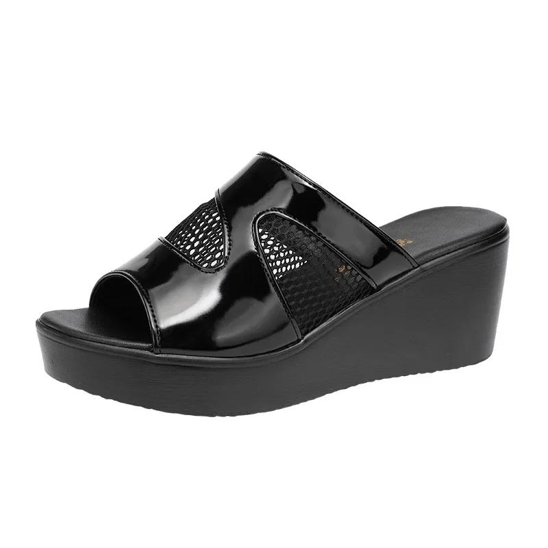 Small Size 32-43 Cutout Patent Leather Shoes Women Wedges Slippers Summer 2025 Outside Medium Heels Platform Slides Office Beach