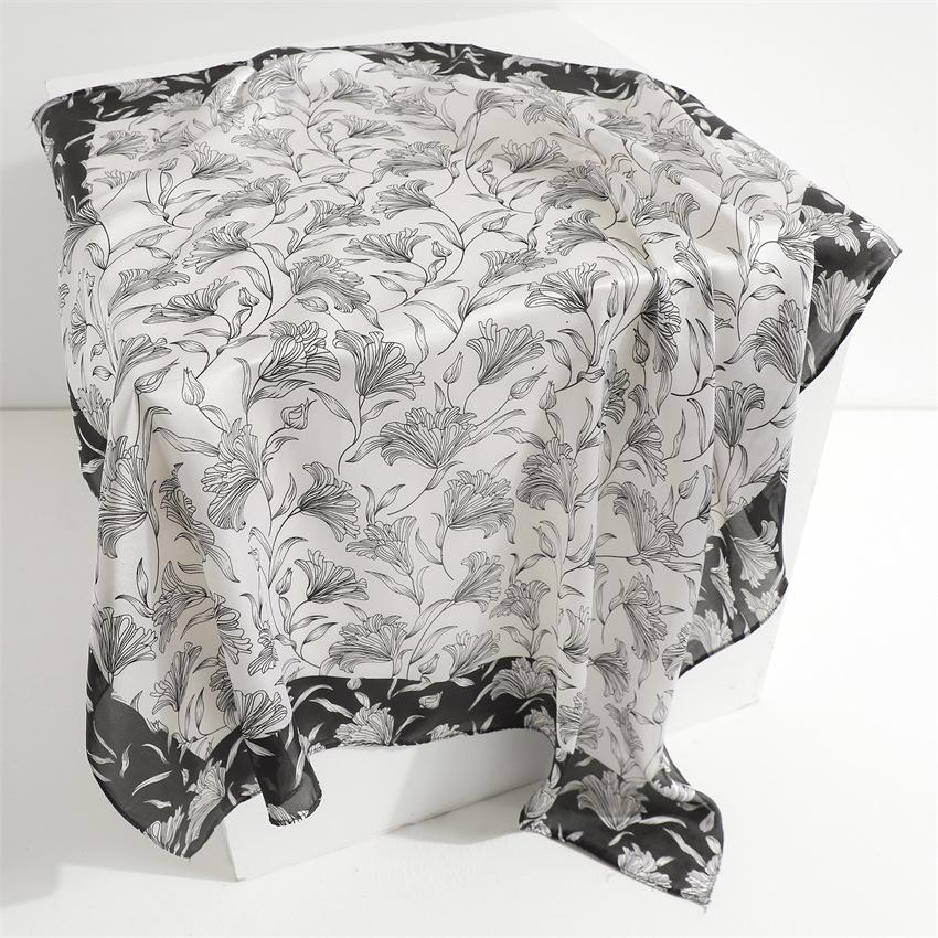 Simple and elegant flower silk scarf sunscreen shawl light luxury lily scarf simulation silk 71cm square scarf professional scarf women
