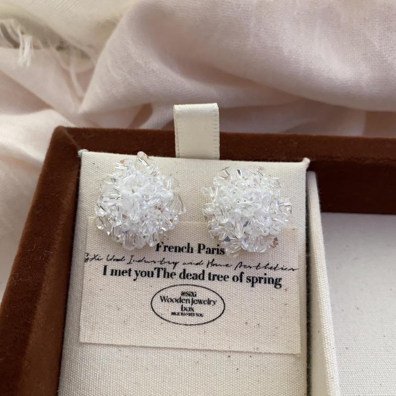 

Korean Version Handmade Beaded Flower Fringed Stud Earrings Fresh Transparent Versatile Cute Sweet French Internet Celebrity Earrings Earrings