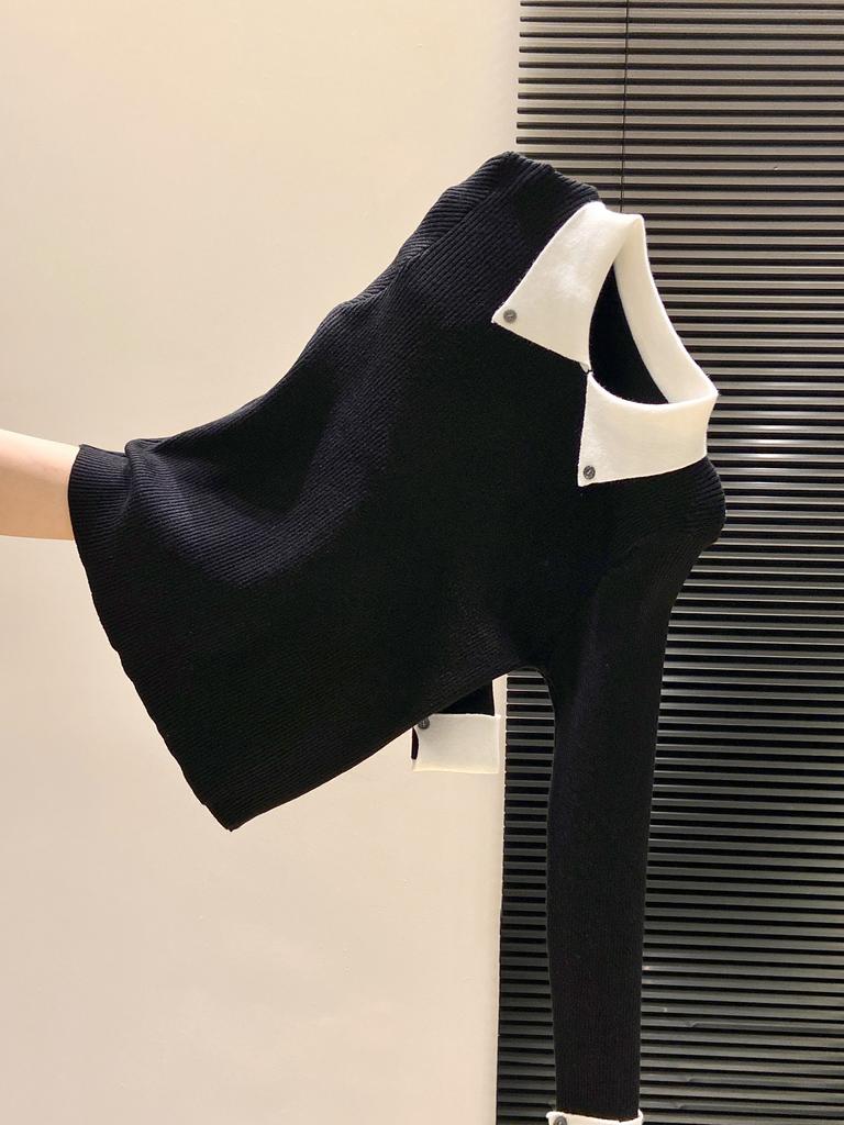 Temperament Contrasting Color Knitted Sweater Women's Autumn and Winter Niche Chic Olo Lapel Inside Sweater Backing Top