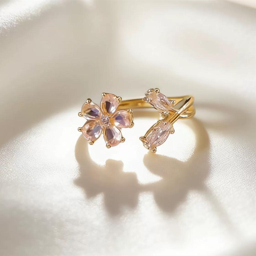 New Fashion Crystal Zircon Rings Sweet Flower Leaf Butterfly Adjustable Open Rings Female Wedding Engagement Jewelry Gift