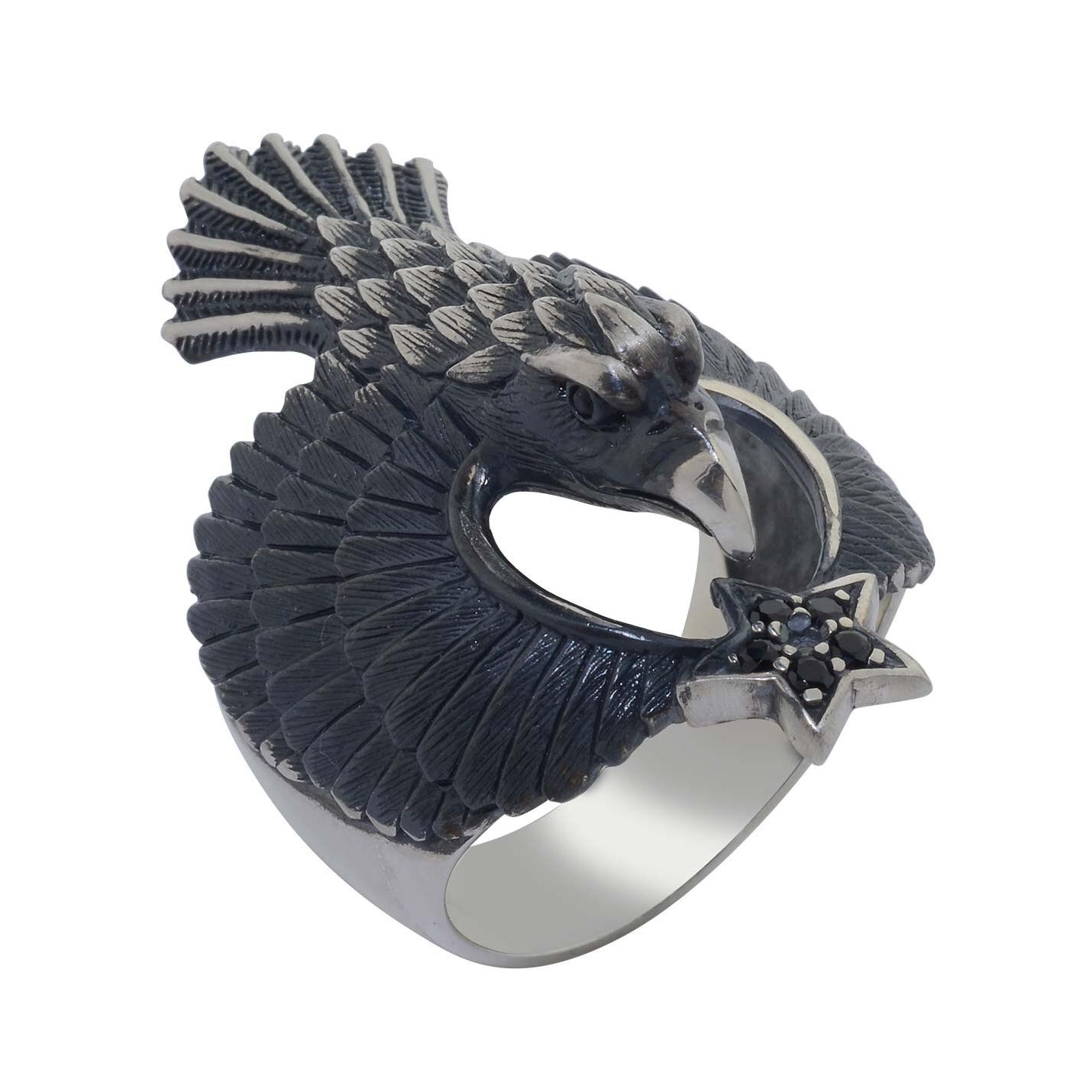 

Серебряное мужское кольцо с мини-черным камнем и 3D-мотивом Hawk