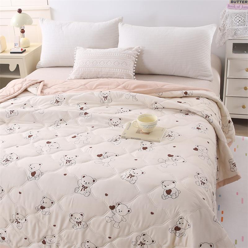 Cooling Summer Quilt, Breeze Quilt,with Multiple Pattern Options, High-Quality Summer Quilt, Skin-Friendly, and Breathable