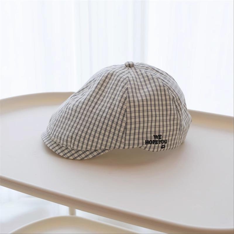 New Plaid Embroidered Letter Forward Cap Women Spring Summer Streetwear Fashion All-match Face Slimming Painter Beret Hat