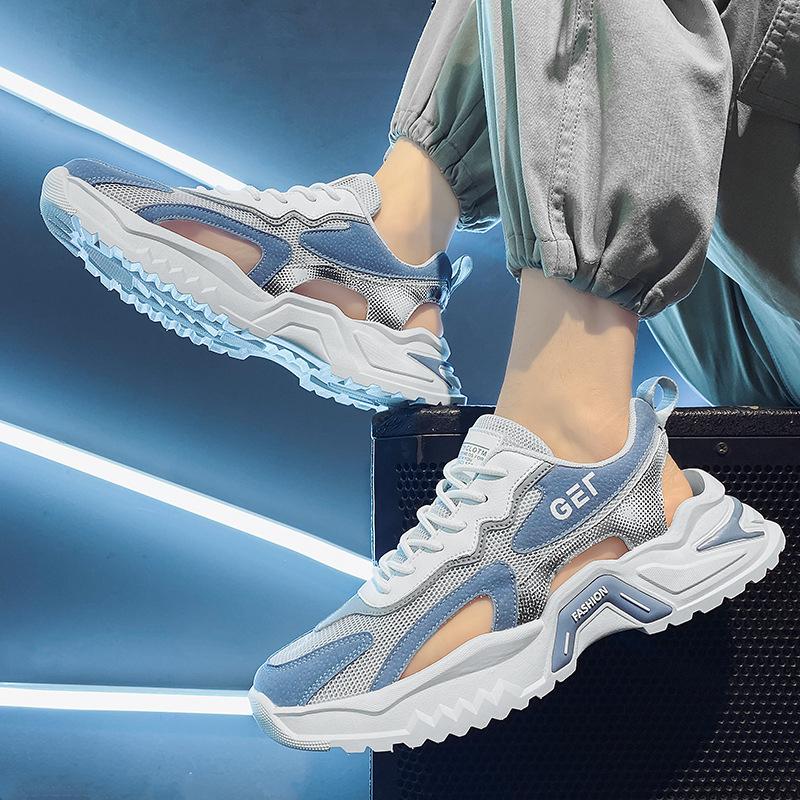 Sandals Men's 2025 Summer New Breathable Hollow Mesh Beach Shoes Teenagers Comfortable and Lightweight Casual Sports Shoes