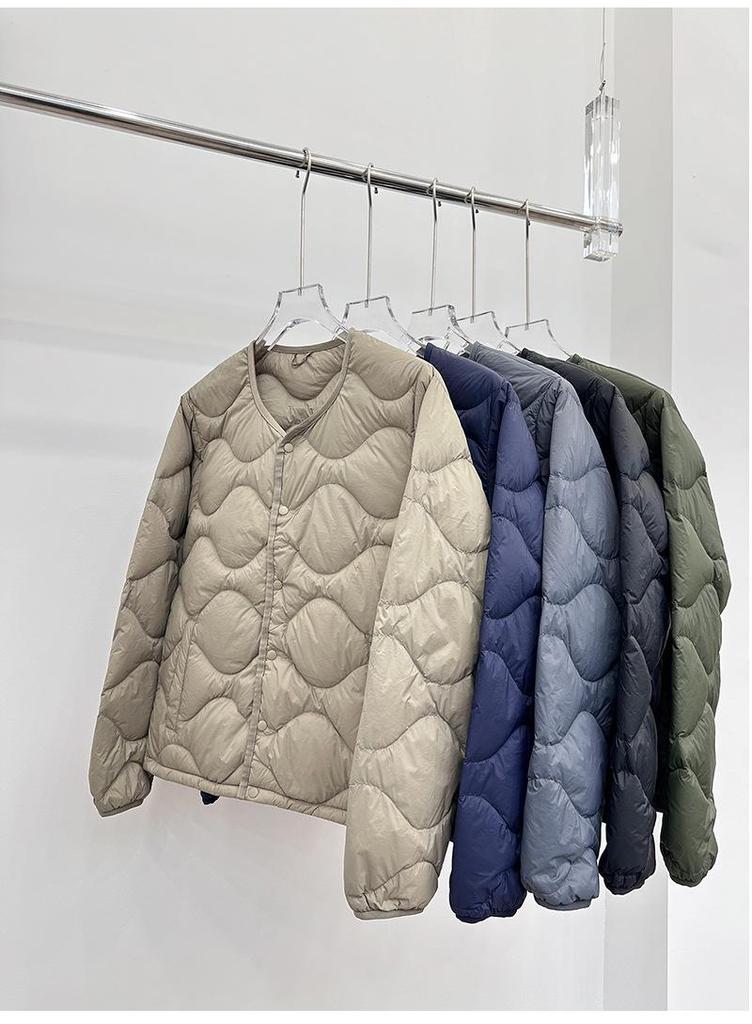 Men's Lightweight Collarless Down Jacket - Soft, Fashionable, Portable, 90% Duck Down for Autumn and Winter Warmth.