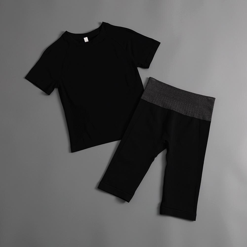 Women's Two-Piece Yoga Set: Summer Style, Slim-Fit Short-Sleeve Top & Fashionable Sports Pants for Running & Cycling.