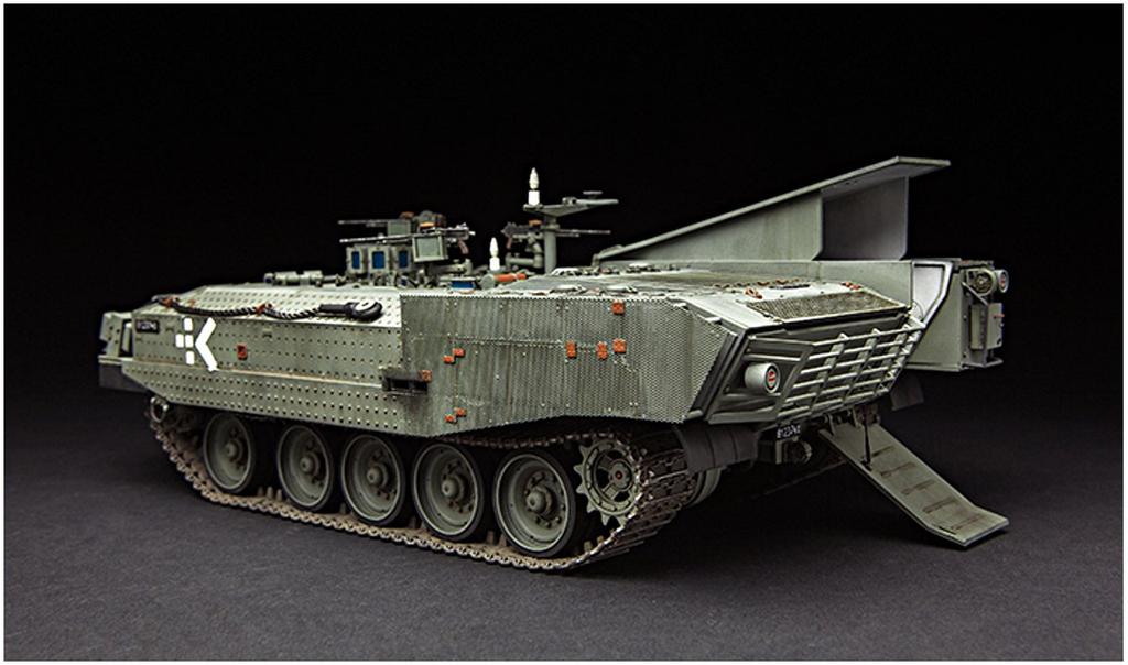 MENG Model Scale Israeli Army Heavy Armored Transport Vehicle Achzarit Late Model Plastic Model MSS008 1/35