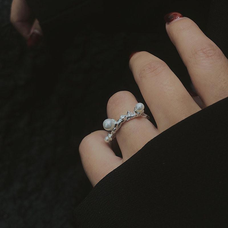 Cold Exquisite Ins Minimalist Pearl Ring For Women Featuring Size Adjustable