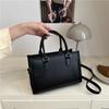 Niche Design Commuter Bag for Women 2026 New Style Simple Versatile Crossbody Bag Large Capacity Commuter Tote Bag