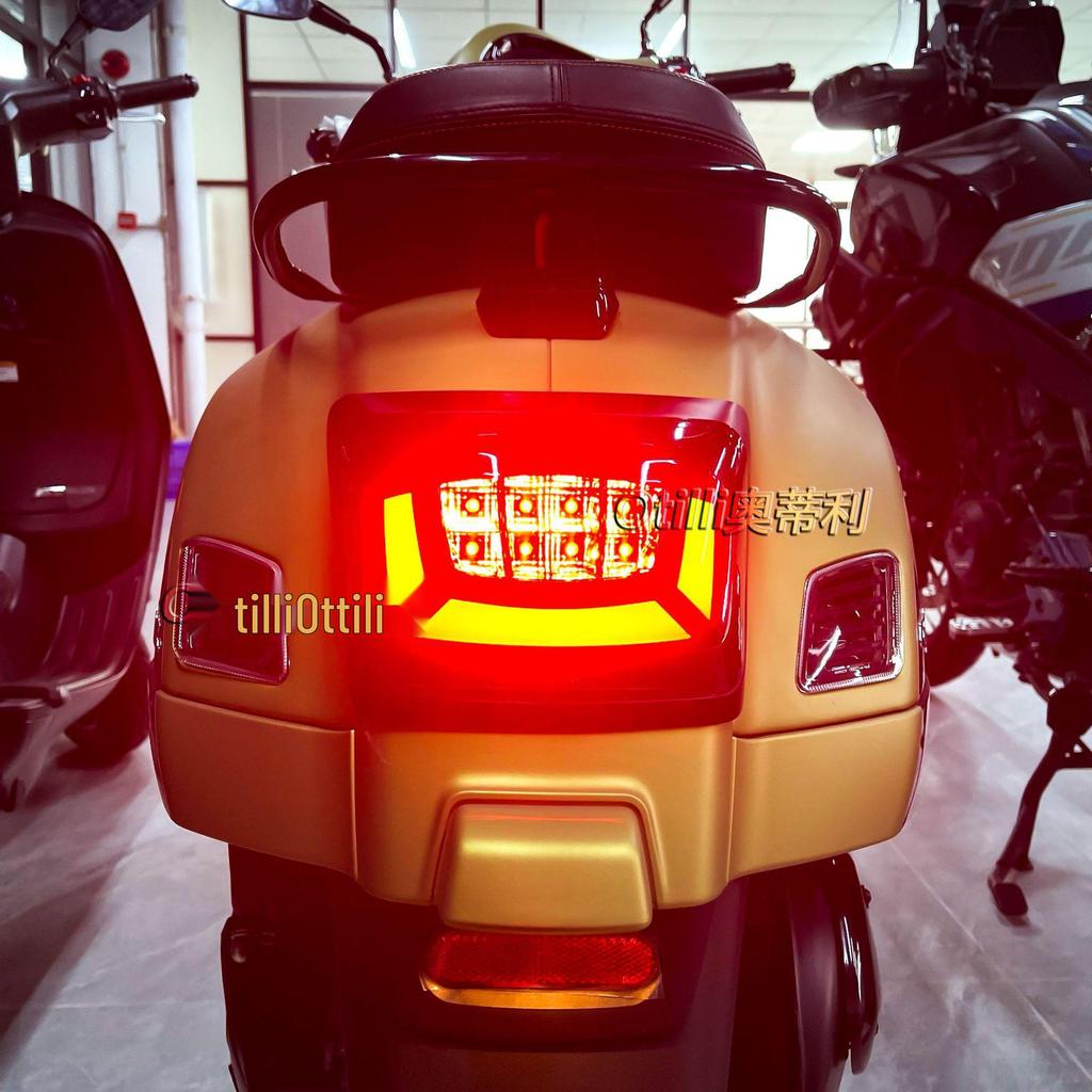 Vespa GTS300/GTV300 2023 LED Taillight & Brake Light Accessory