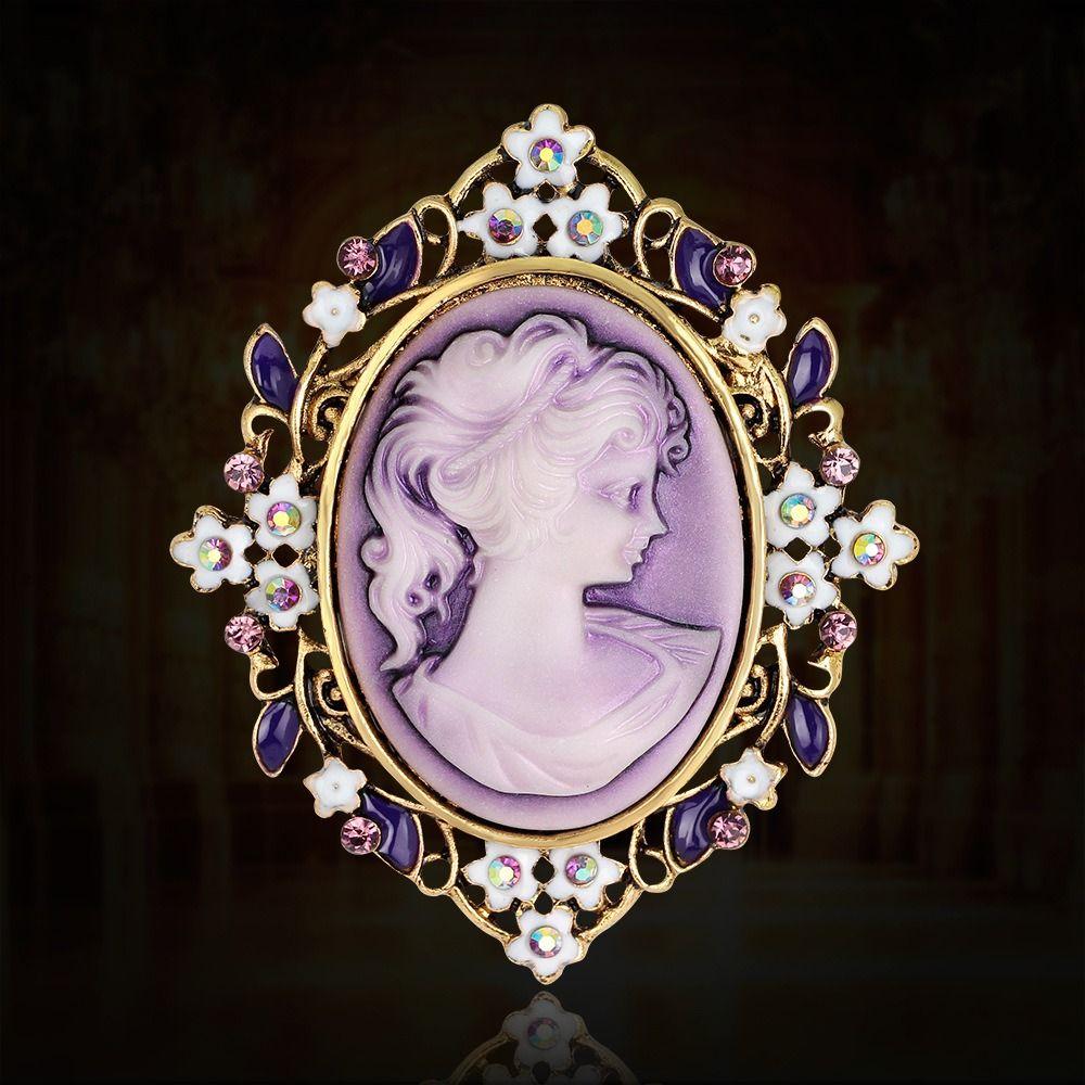 Vintage Style Cameo Brooches Crystal Rhinestones Exquisite Hollow Out Crystal Rhinestones Brooches Head Design