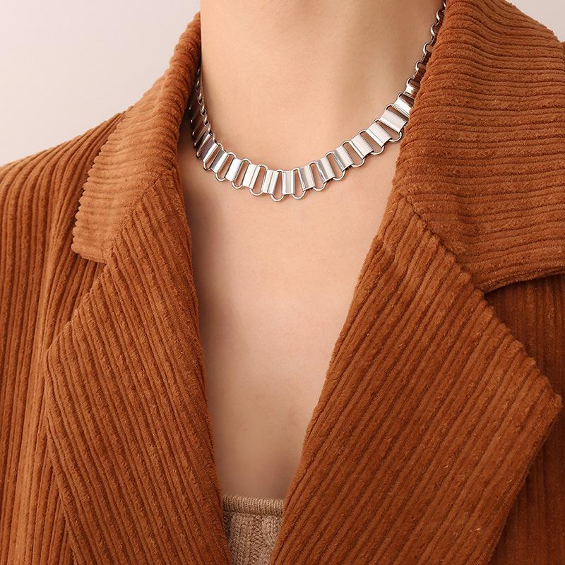 Neuer Stil Personalisierte Mode Hohl Geometrische Ring Halskette Armband Schmuck Set Überzogen Mit 18K Gold