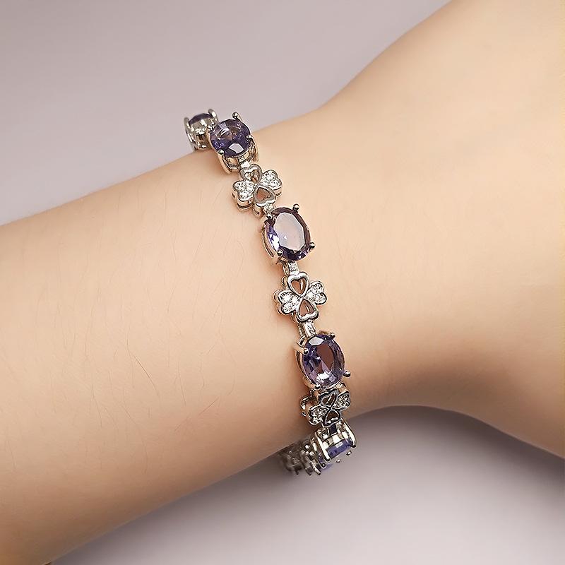 Imitation Amethyst Four-Leaf Clover Bracelet Women'S Platinum-Plated Tanzanite Blue Treasure Bracelet.