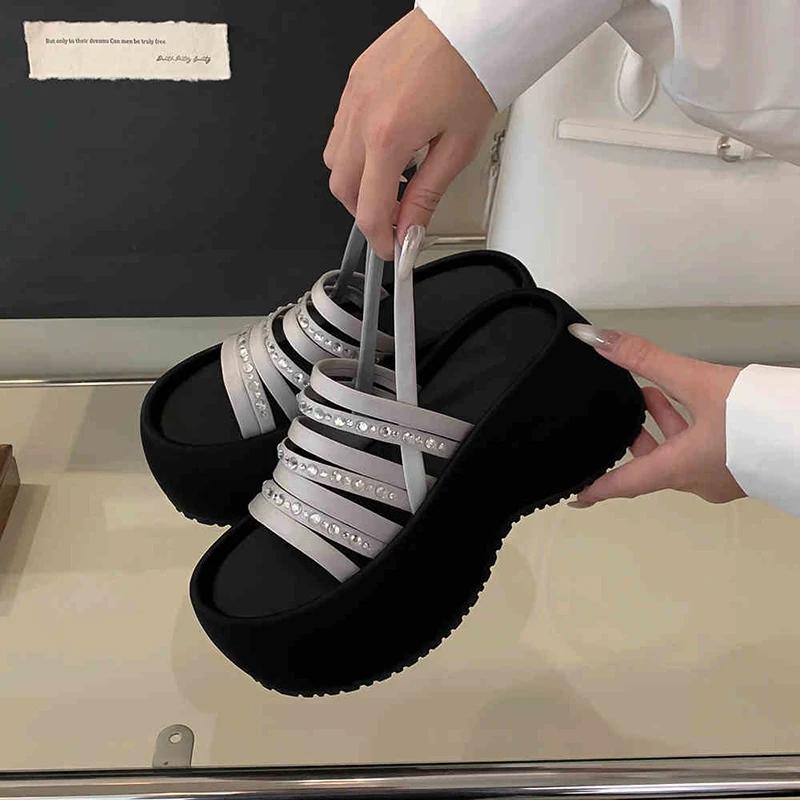 

Fashion 2025Summer Platform Flats Women s Fashion Sandals Fashion Crystal Narrow Band Dress Slides Outdoor Shoes 35 серебряный