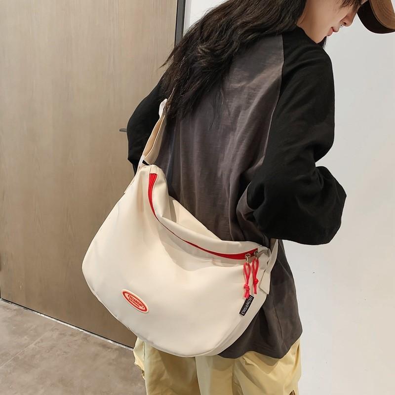 Casual Nylon Large Capacity Crossbody Bag Urban Minimalist Style Simple Solid Color Student School Bag