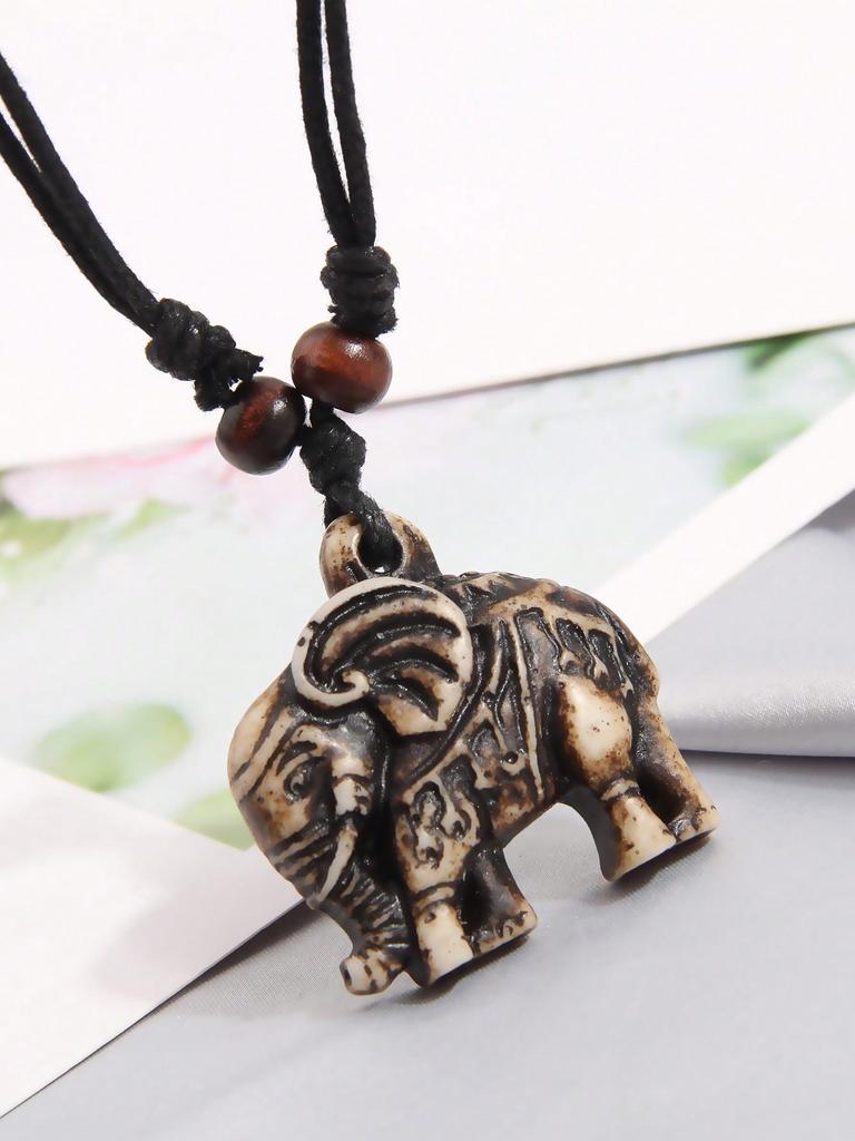 Lucky Elephant Necklace, Elephant-Shaped Pendant, Suitable For Both Men And Women.