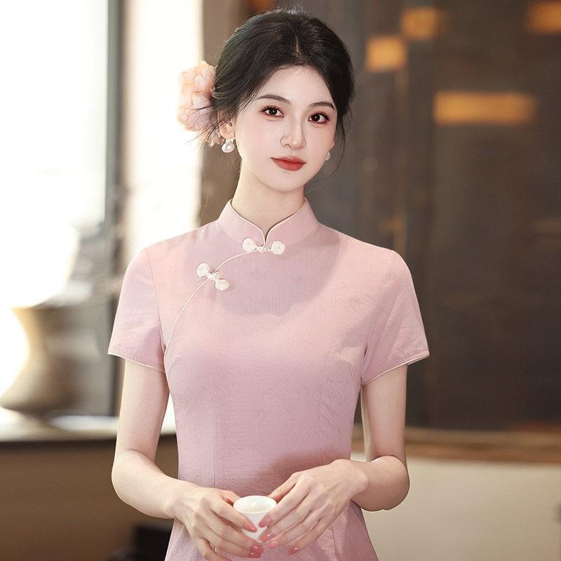 Pink Modern Chinese Style Qipao Dress Women 2026 Lightweight Silk-Linen Blend Long Cheongsam With Stand Collar Side