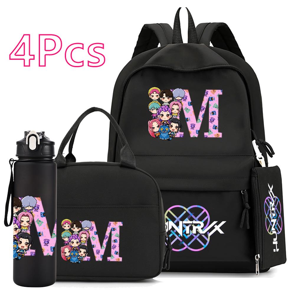 4 Stück/Set K-Pop Bedruckte 750 ml Wasserflasche Rucksack Handtasche Federmäppchen für Teenager Junge Mädchen Schultasche Große Kapazität wasserdicht Bücherrucksack Mochila