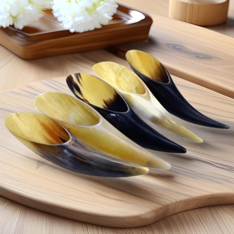 Cucchiaio Gua Sha in Corno di Bufalo Naturale – Raschietto Meridiano per Tutto il Corpo, Ideale per Uso Domestico e da Salone