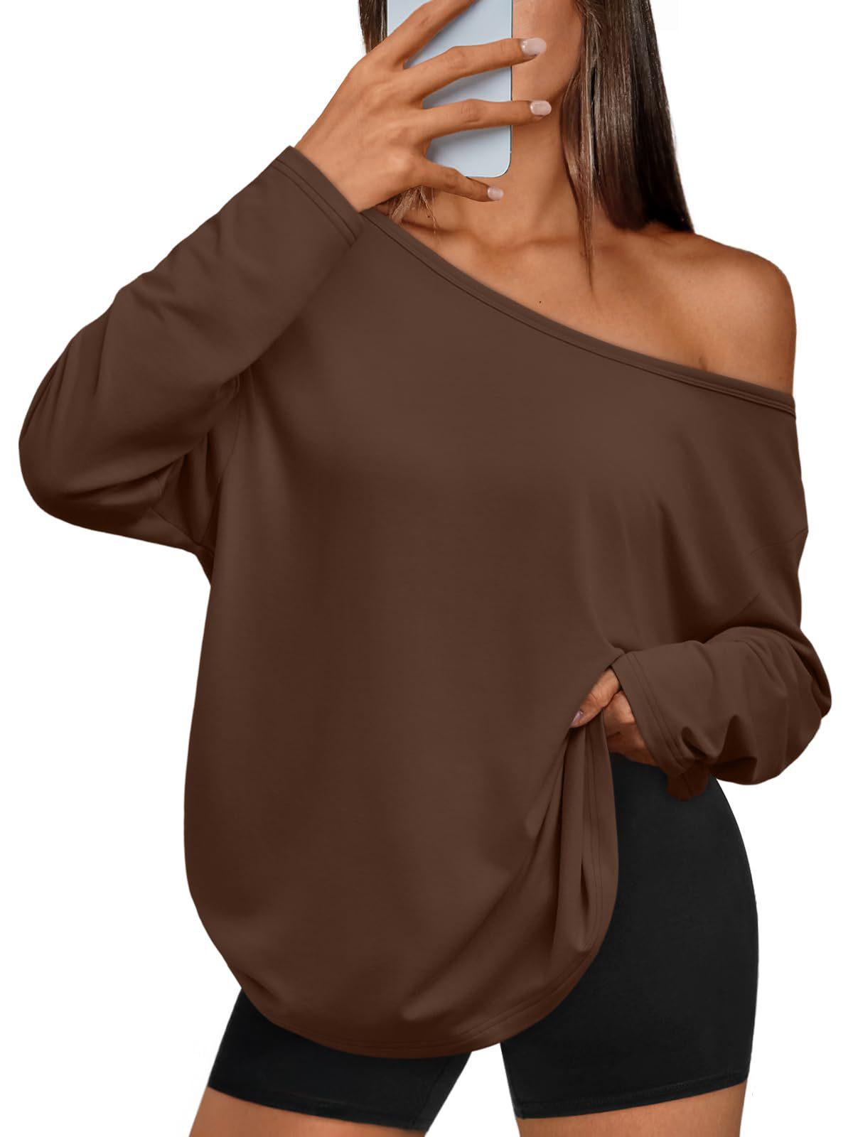 

Autumn/Winter 2025 Off-Shoulder Color Block Long Sleeve Top with Butterfly Decoration S кавовий