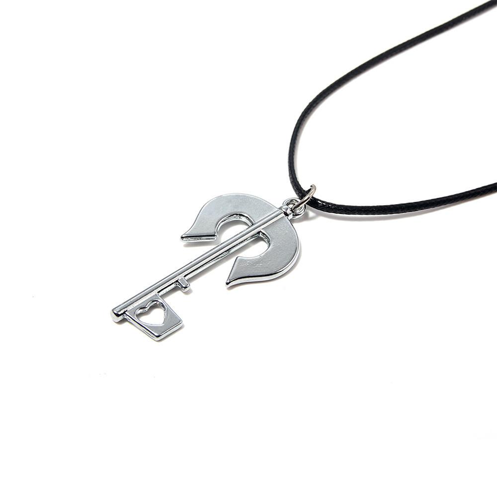 Collier avec pendentif empreinte digitale Nisekoi avec design de personnage de dessin animé pour les fans d'anime