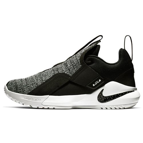 

Nike Ambassador 11 Black Oreo 44