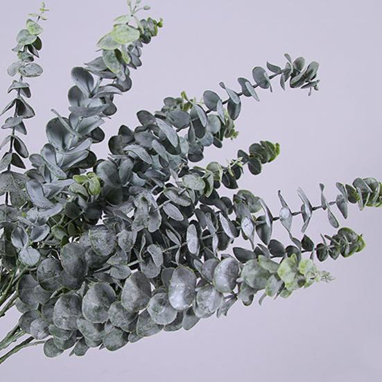 1 stk Falsk Blomst Kunstig Dekorasjon Eukalyptus Bladform Mote 3 Grener Eukalyptus Blad Falsk Plante til Hjemmet
