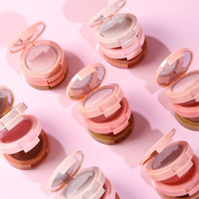 HANDAIYAN - Палетка 3 в 1 Хайлайтер Румяна Контур - 3 типа 01 - 6g