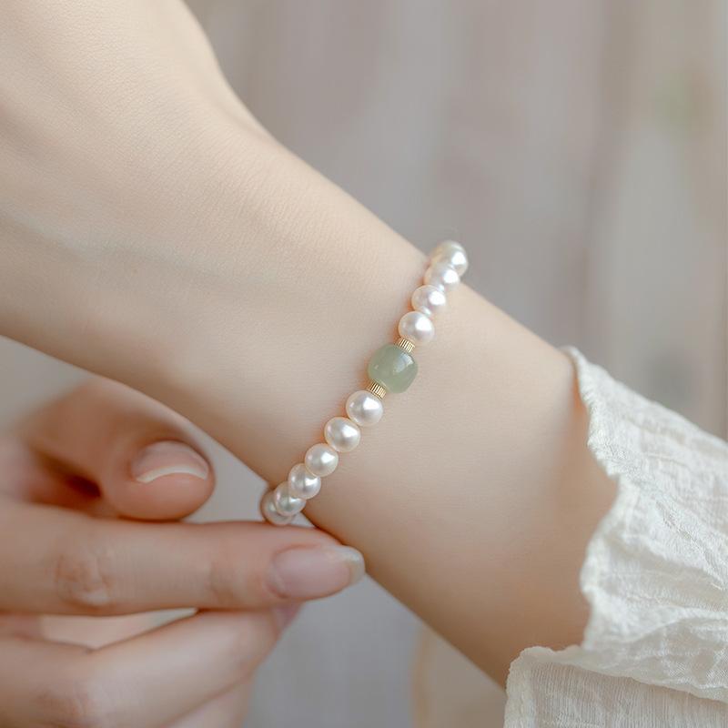 Natural High-luster Pearl Bracelet with a High-end, Niche Vibe for Women, Featuring Hetian Jade Beads, Chinese Style, Light Luxury Gift for Close