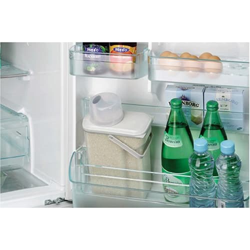 Pearl Metal Handy Rice Storage Box, 2kg Capacity, with Measuring Cup, Berry, H-5603, Made in Japan