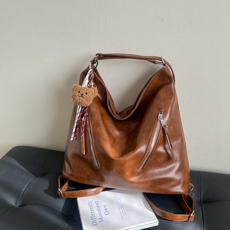 Trendy and Fashionable Large-capacity Shoulder Bag Korean Version Niche Design Backpack Women's 2025 New Commuter Tote Bag