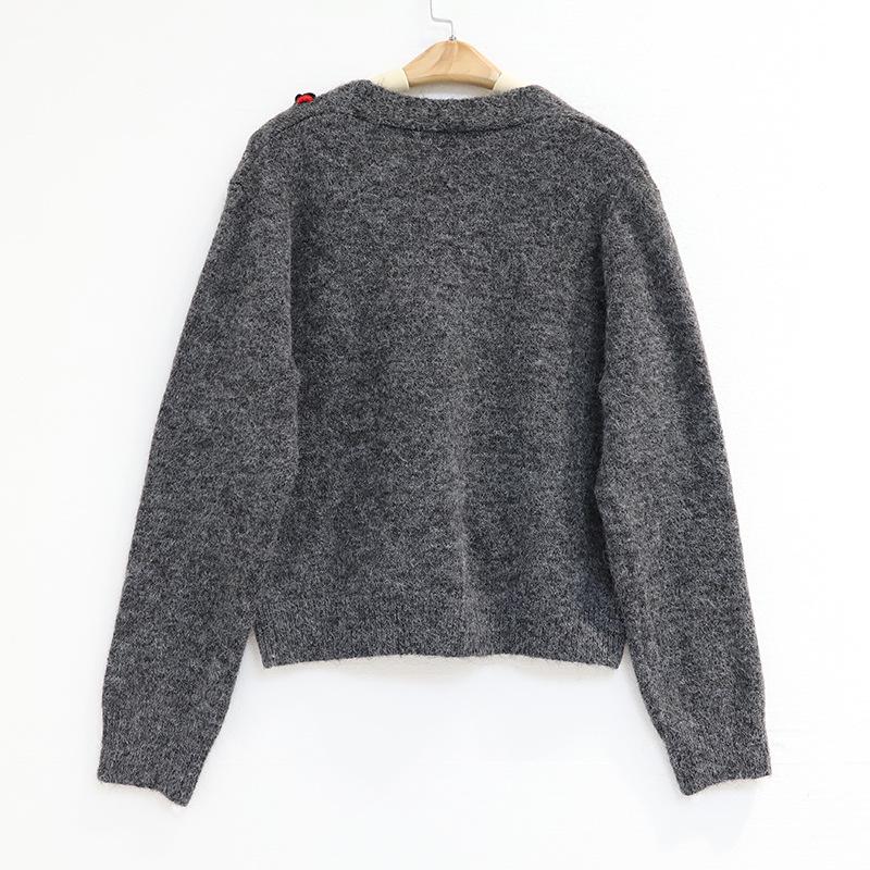 Women's French Retro Cherry Jacquard Knitwear - Soft, Fluffy Mink Fur Round Neck Top for Autumn/Winter