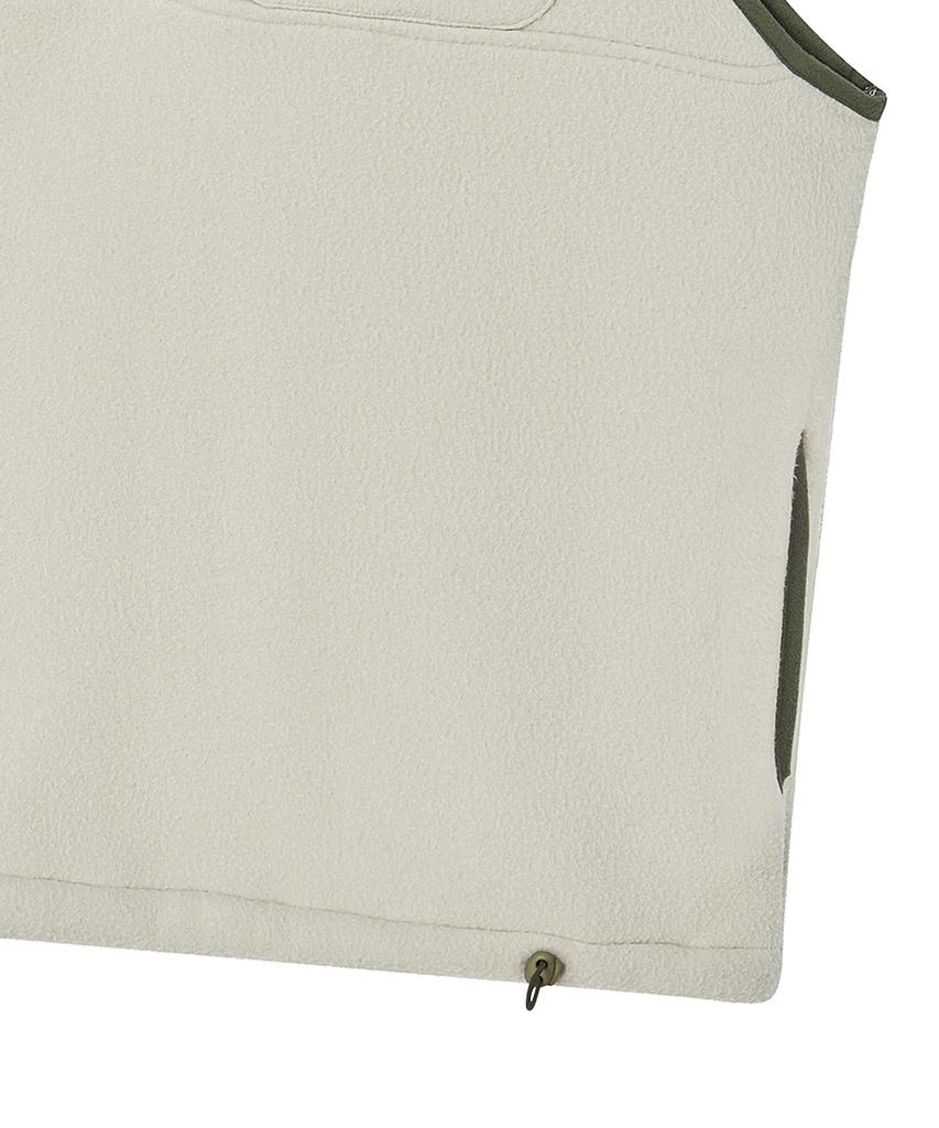 Beyond Closet [Collection Line] Retro Pop Detail Half Zip-Up Vest Ivory