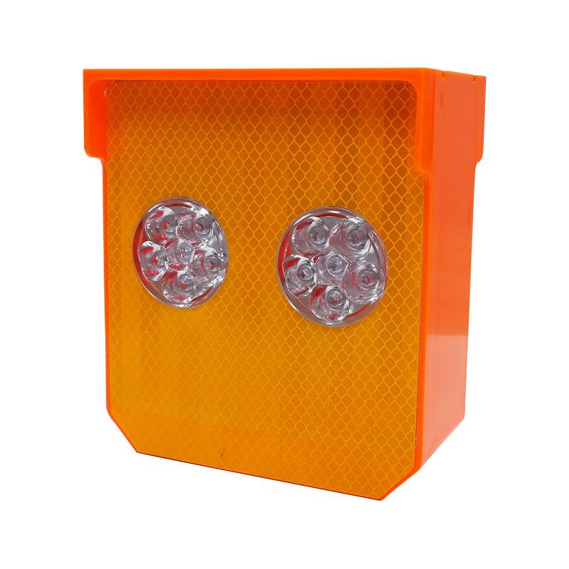 

Outdoor Construction of Solar Powered Cat Eye Lights on Highways Safety Protection Plan for Water Horse Traffic Warning Lights жовтий
