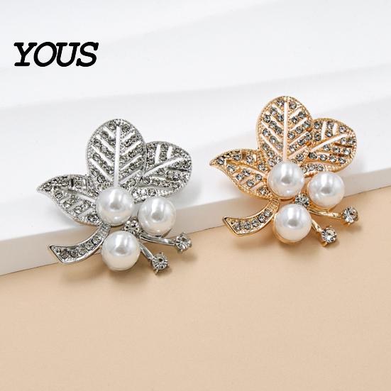 Secure Clasp Brooch Faux Pearl Rhinestone Leaf Brooch, Alloy Hollow Leaves Lapel Lightweight Metal Pin Pin, Sweater Cardigan Coat Suit Clothing