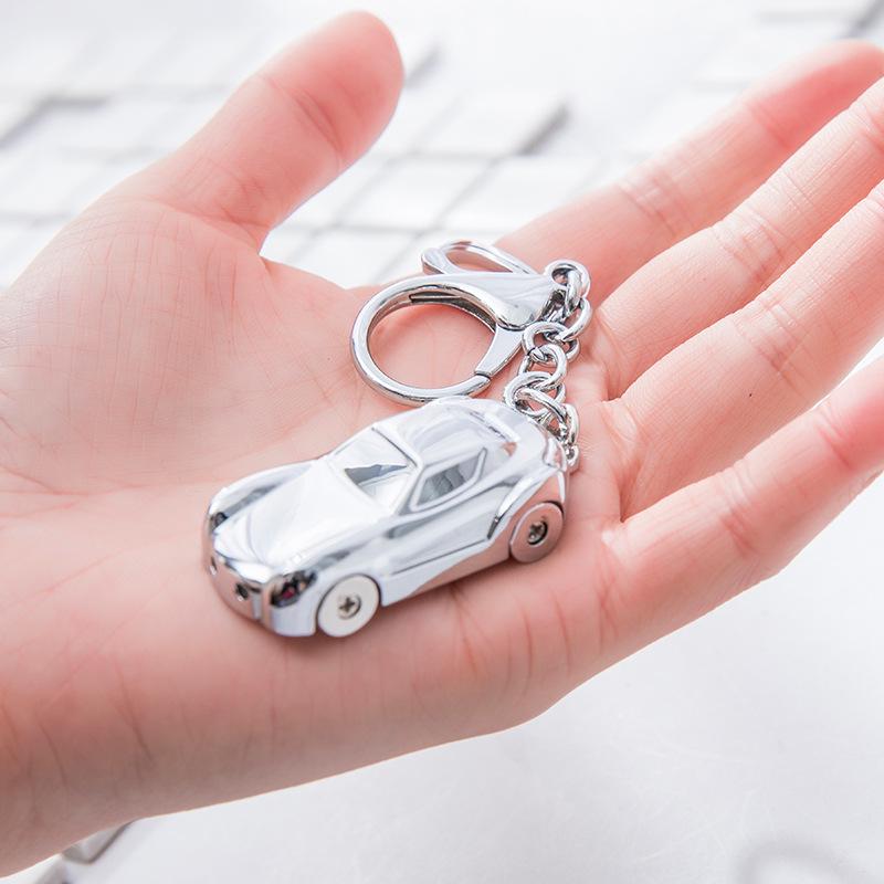Creatief Mini Auto Model Metalen Sleutelhanger - Cadeau voor Kinderen