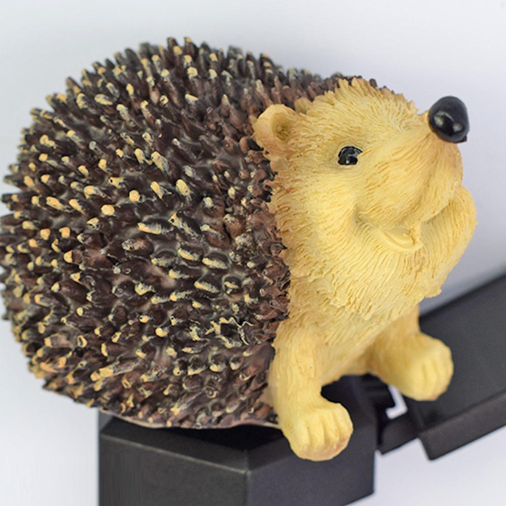 LED Hedgehog Stake Light IP55 Waterproof Solar Powered Hedgehog Lawn Lamp Cute Animal Decorative Lights for Outdoor Garden Lawn