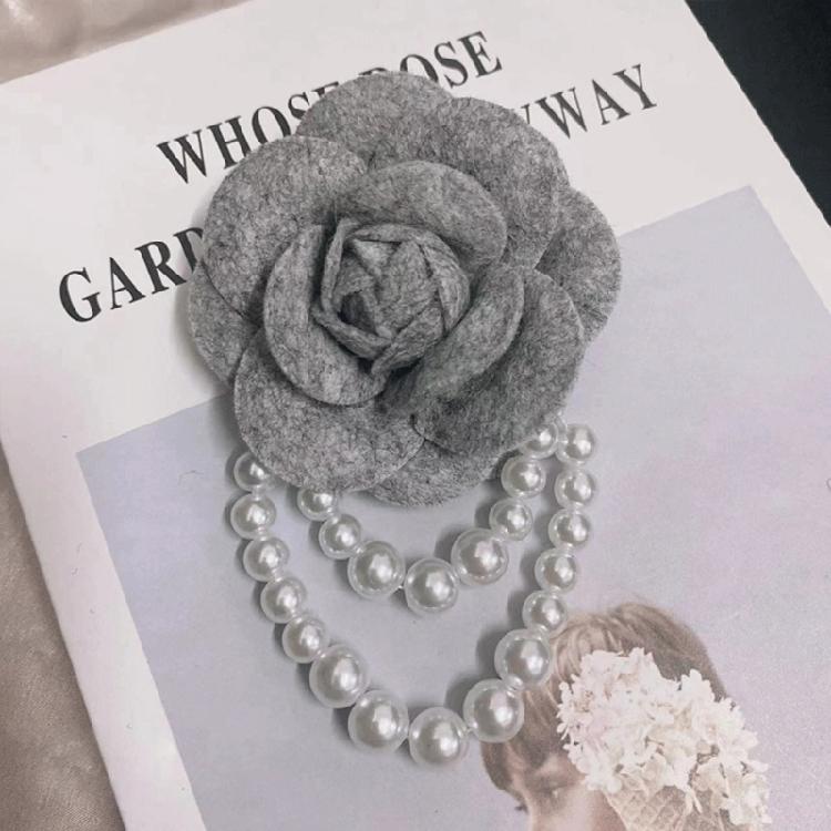 Flower Brooch Pin Corsage Badge Pearl Tassel Brooches for Women Accessories