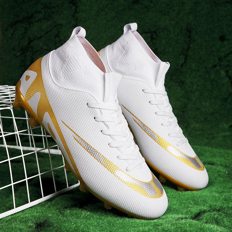 Large size 47 football shoes men's high top new student long nail game shoes broken nail shoes training shoes