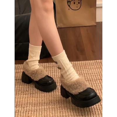 Schwarze britische Stil dicke Ferse dicke Sohle flauschige kleine Lederschuhe 2025 Herbst und Winter warme rutschfeste Samt-Baumwollschuhe