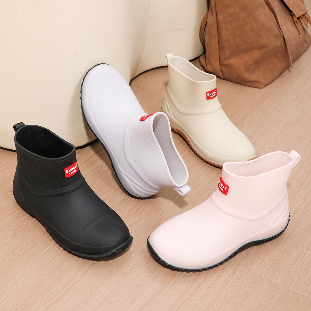 Rain Boots Men's Short-leg Low-top Waterproof and Non-slip Outdoor Fishing Shoes Lightweight Rain Boots for Men