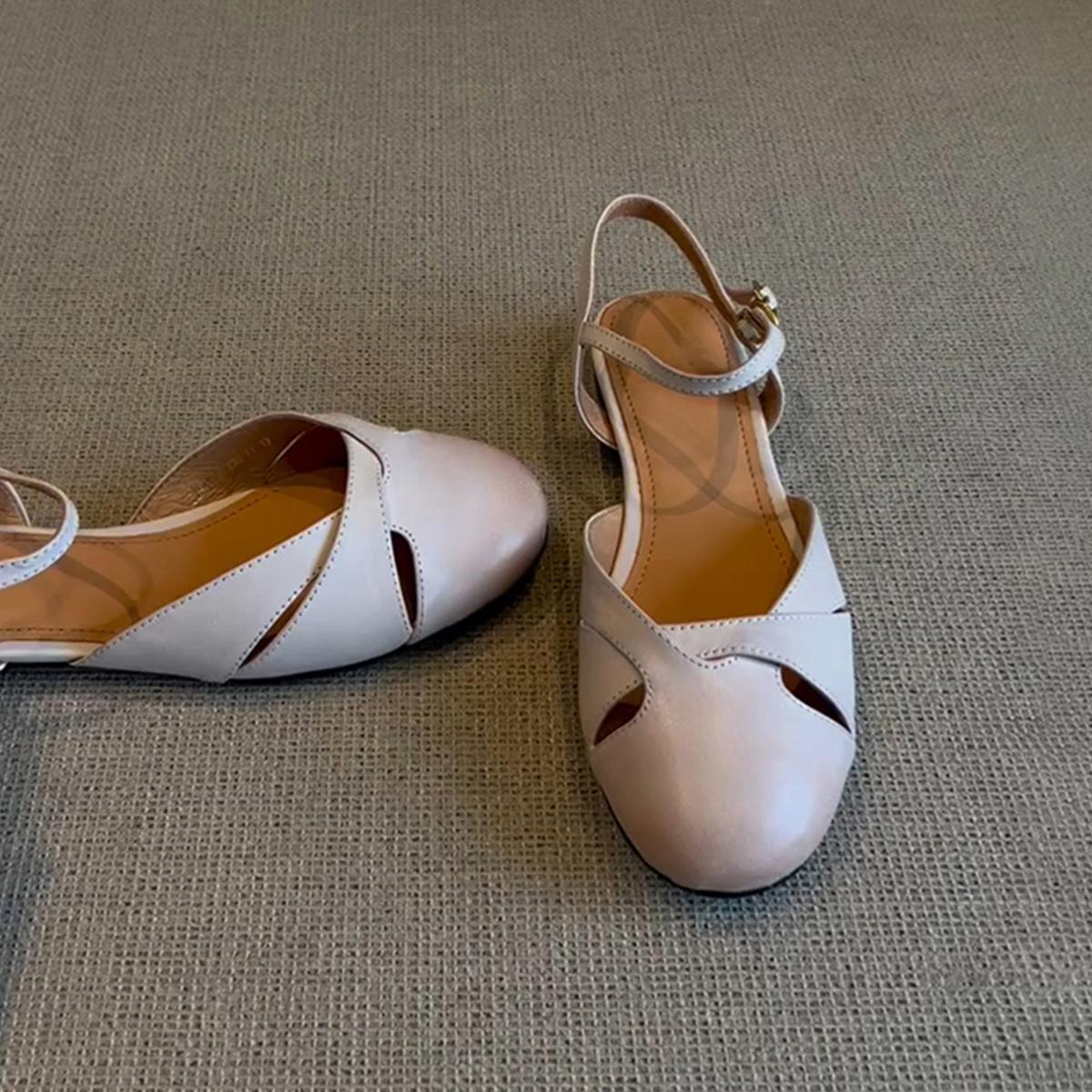 

Версия из овчины~ Новая ретро литературная верхняя одежда кожаные сандалии женские низкий каблук полые универсальные темпераментные повседневные римские туфли 40