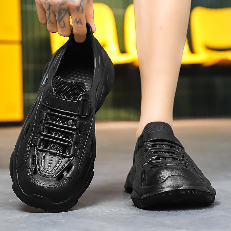 Hole shoes men's summer wear does not stink feet 2025 new wading sandals seaside beach shoes bag head shoes