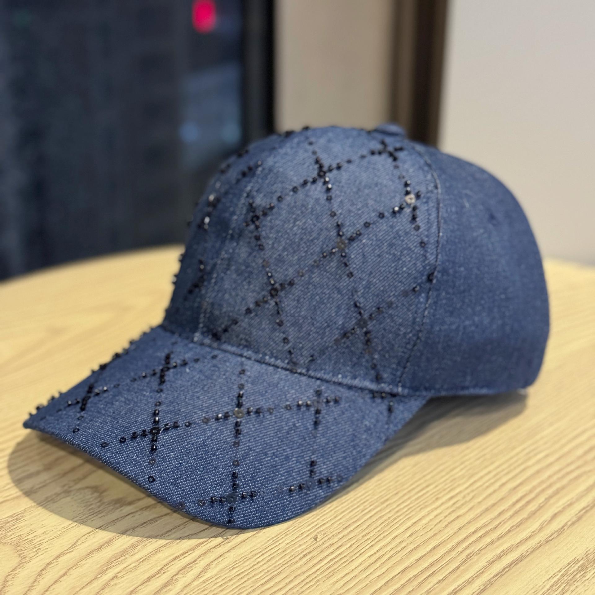 

Новая осенне-зимняя восьмиугольная шляпа для женщин, ретро, ручной работы, с ромбовидным узором, кепка газетчика, модная и универсальная шляпа маленького художника, ковбойская шляпа adjustable