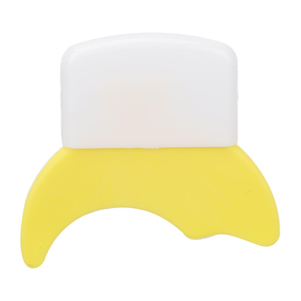 Half Moon Shape Silicone Eyeliner Aid Multifunctional Short Handle Silicone Winged Tip for Makeup